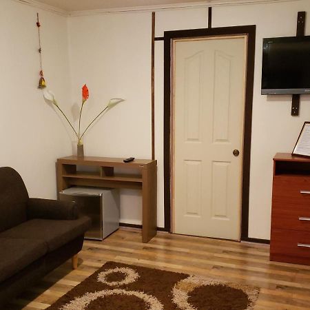 Hostal Torres Del Paine 2 Punta Arenas Ngoại thất bức ảnh