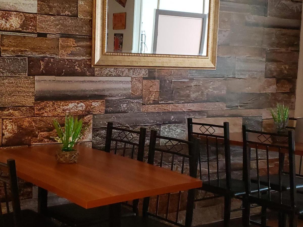 Hostal Torres Del Paine 2 Punta Arenas Ngoại thất bức ảnh